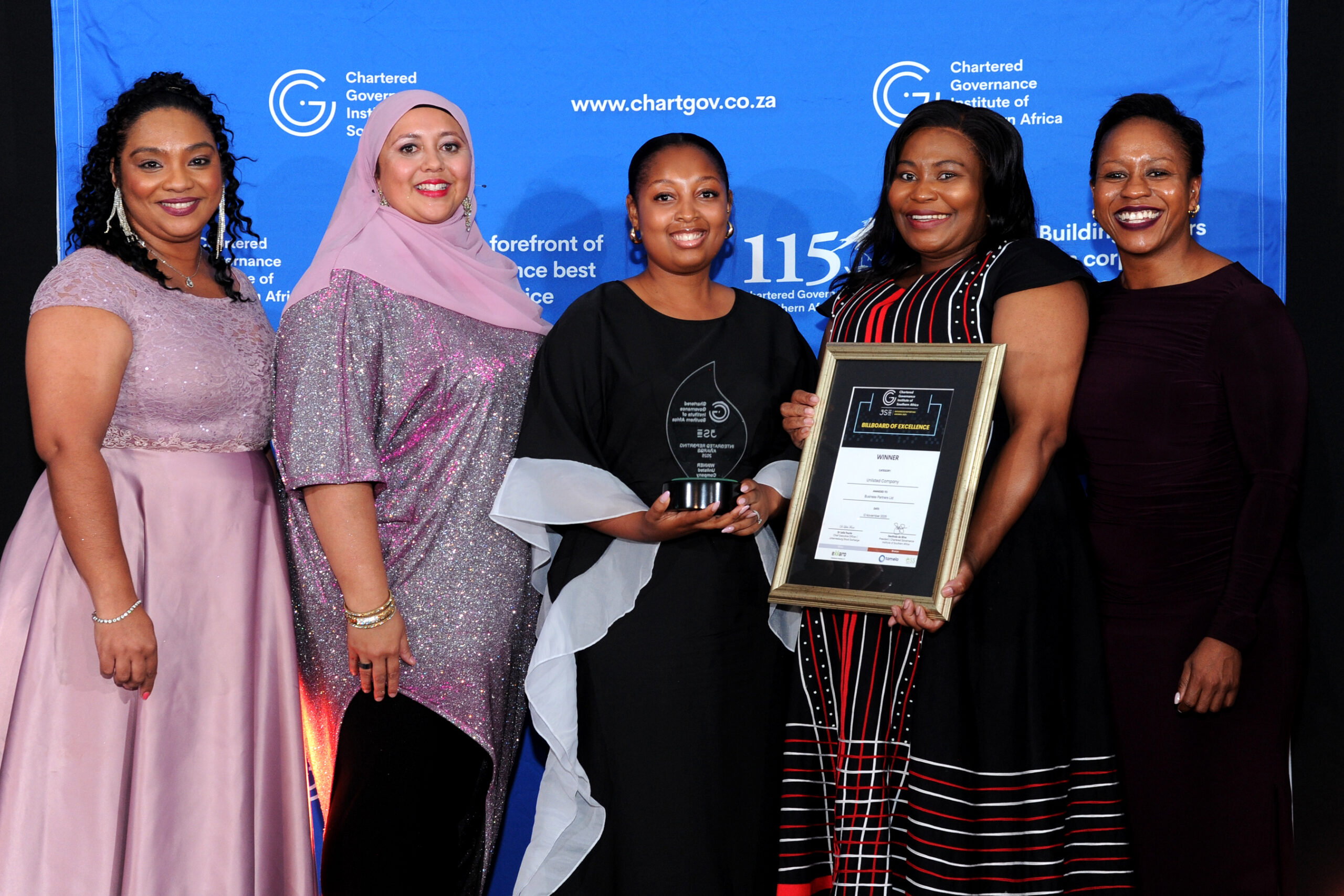 Business Partners secure their first win in the unlisted category: 
Samenthea Arendse, Fouzia Dabhelia, Mandisa Masondo and Gugu Mjadu with Ntebaleng Molewa (Exxaro Resources)
