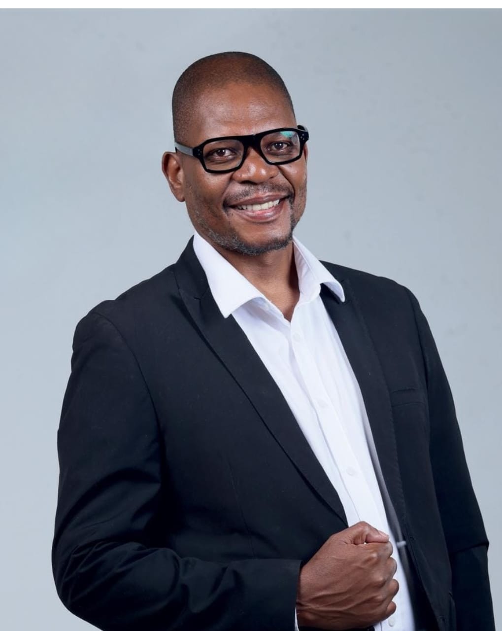 Mondli Makhanya - Power Talk anchor, Power 98.7 and editor-at-large, Daily Maverick.